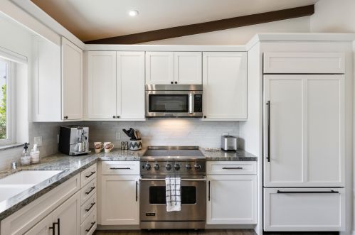 54435 Avenida Madero, La Quinta CA  92253-3620 exterior