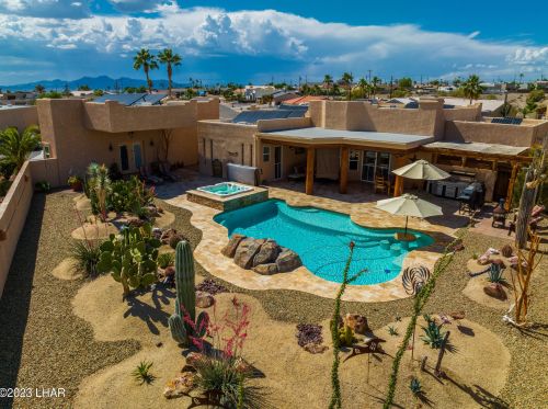 900 Moccasin Ln, Lake Havasu City, AZ 86406-8622