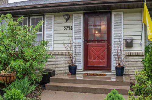 5748 Irving Ave, Minneapolis, MN 55430-2642