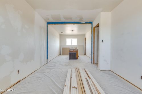 36448 Buckeye Rd, Tonopah AZ  85354-7395 exterior