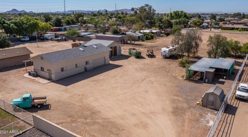 3623 Yorkshire Dr, Glendale AZ  85308-2335 exterior