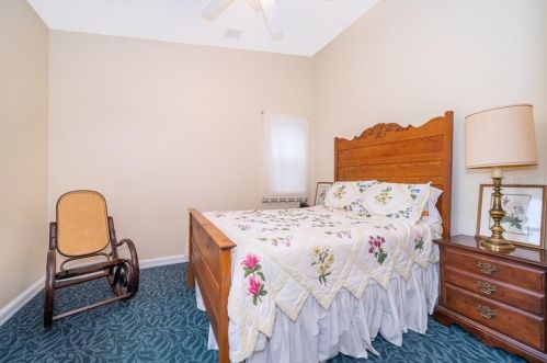 1505 Pinecrest Pl, Orlando FL 32803-4140 exterior