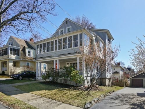 9 Governors Ave, Winchester, MA 01890-2022