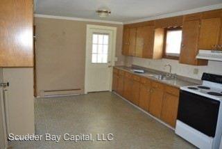 47 Lake St, Webster MA  01570-2608 exterior