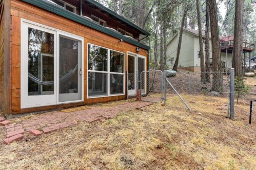 4010 Opal Trl, Pacific House CA  95726-9736 exterior