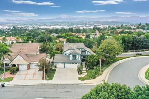 5095 Greensboro Ln, Anaheim, CA 92807-4655
