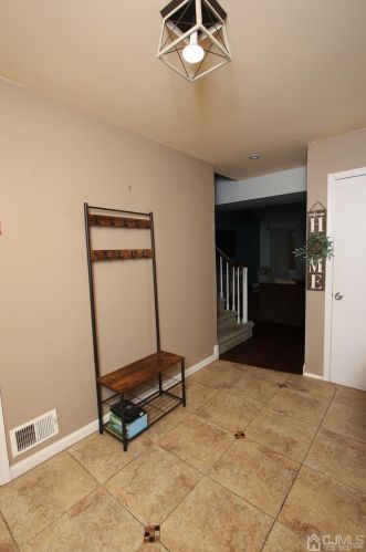 42 Front Ct, Old Bridge NJ  08857-1943 exterior