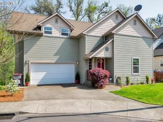 1746 Goucher Ct, Mcminnville, OR 97128-5245