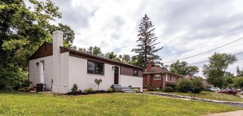3949 Cedarwood Pl, Cincinnati, OH 45213-2324