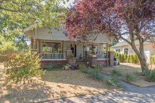 4838 Thompson Ave, Tacoma, WA 98408-5733