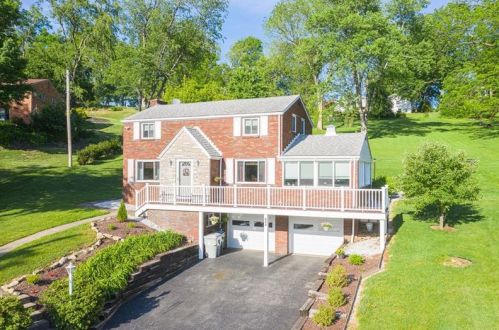 408 Cheri Dr, Canonsburg, PA 15317-5323