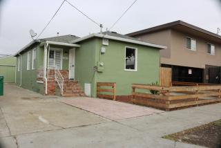 2517 Maricopa Ave, Richmond, CA 94804-1071