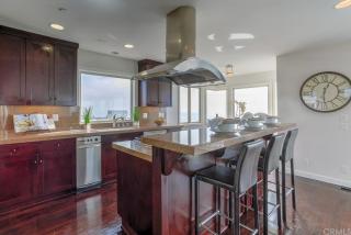 4109 Crest Dr, Manhattan Beach CA  90266-3018 exterior