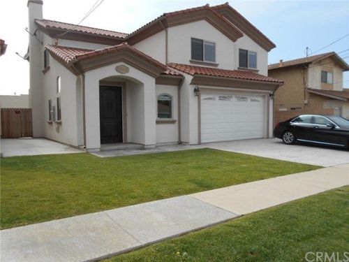 25047 Woodward Ave, Lomita, CA 90717-2244