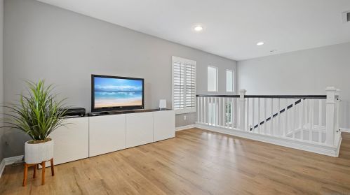 2962 Cyn Ave, San Diego CA 92123-4653 exterior