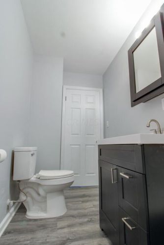 387 Kensington Pl, Marion OH  43302-5640 exterior