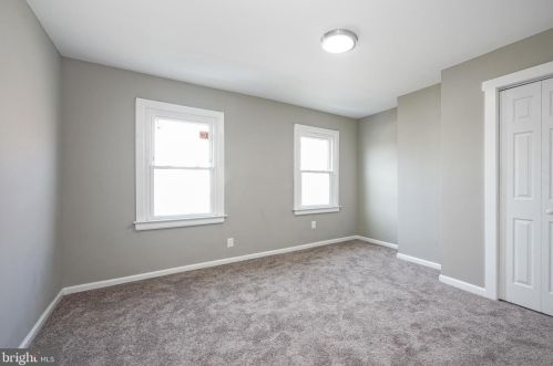 124 Sussex St, Gloucester NJ  08030-1449 exterior