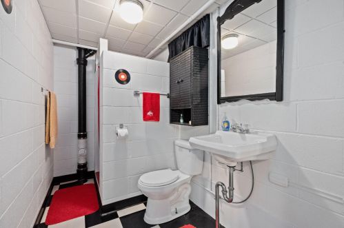 1128 Knowlton Rd, Bellefontaine OH  43311-2908 exterior