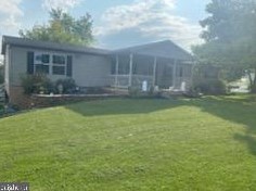 124 Oak Dr, Academia, PA 17082-7363