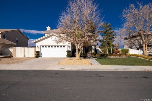 13904 Palomino Ct, Victorville, CA 92394-7381
