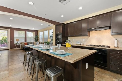 213 Polk St, Placentia, CA 92870-5564