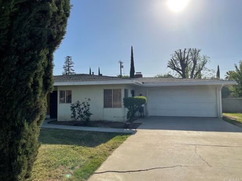 1277 Chestnut Ave, Beaumont, CA 92223-1720