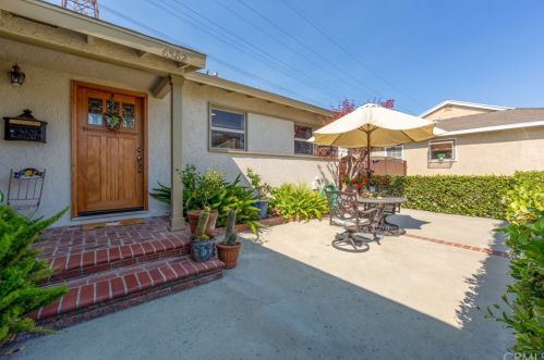 6562 Dashwood St, Lakewood, CA 90713-2103