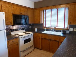 663 Iowa Ave, Saint Paul MN  55106-1013 exterior