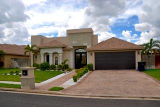 1921 46th St, Mcallen TX  78501-3042 exterior