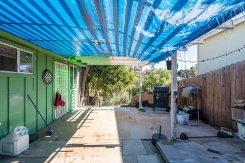 435 68 St, San Diego CA  92114-2947 exterior