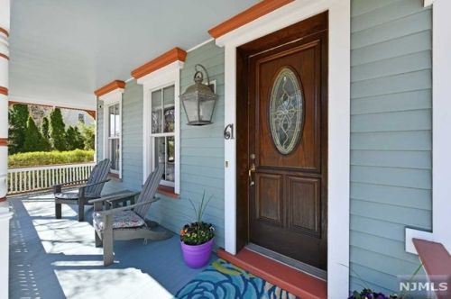 61 Sheridan Ave, Ho Ho Kus, NJ 07423-1540