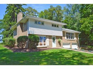 659 Sugar Camp Rd, Finleyville, PA 15332-9731