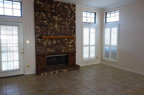 989 Downey Dr, Lewisville TX  75067-7435 exterior