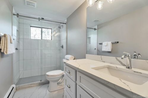 5700 Ivy St, Englewood CO  80111-1522 exterior