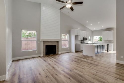 1777 Redfield Rd, Gilbert, AZ 85234-8112