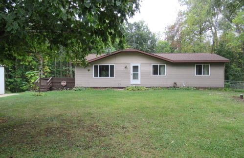 1625 Lakeview Dr, Green Bay, WI 54313-6659