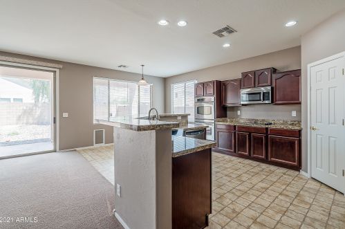 43574 Roth Rd, Maricopa AZ  85138-8926 exterior