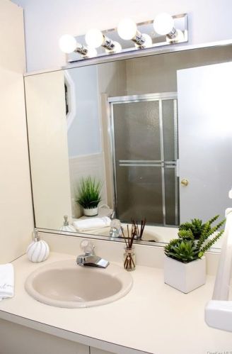 36 Floradan Rd, Tompkins Corners NY  10579-3032 exterior