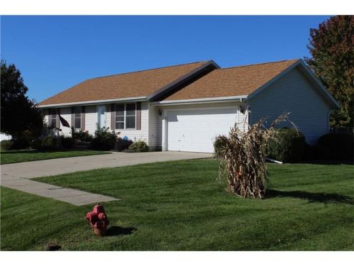 314 2nd St, Menlo, IA 50164-1034
