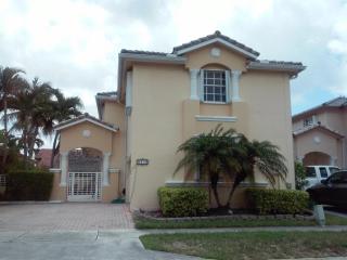 9316 154th Ct, Miami, FL 33196-1134