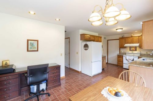 88 Wennington Dr, Poughkeepsie NY  12603-3843 exterior