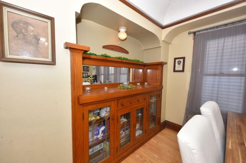 1554 72, Milwaukee WI 53214-4702 exterior