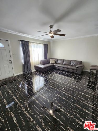 23923 Wilmington Ave, Long Beach, CA 90745-6122