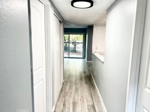 11334 Parkside Ln, Garden Grove, CA 92843-4354