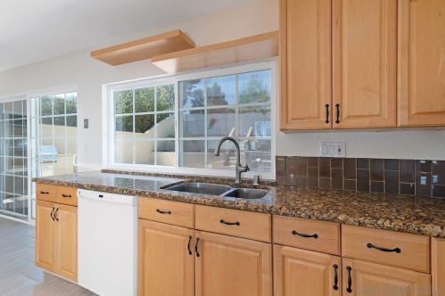 9858 Via Caceres, San Diego CA  92129-2717 exterior