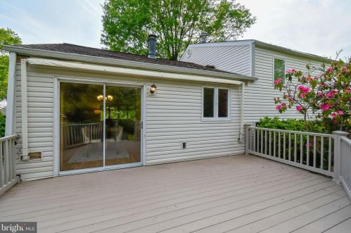 159 Windsor Ave, Southampton PA  18966-3333 exterior