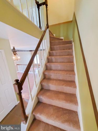 12 Heritage Dr, Dover DE  19904-6519 exterior