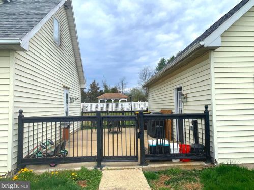 1545 Farview Ln, Pottstown, PA 19464-1301