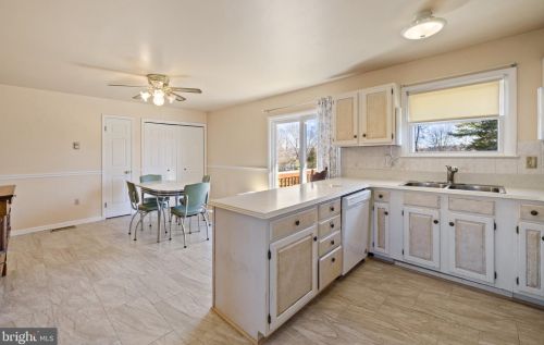 2102 Flowing Springs Rd, Charles Town WV  25414-5853 exterior