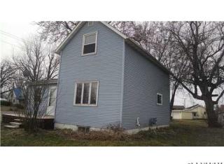 45 9th St, Poskin, WI 54812-1611